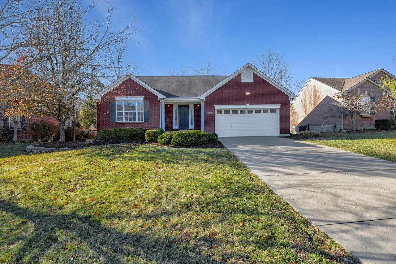 2815 Burnside Drive - Photo 1
