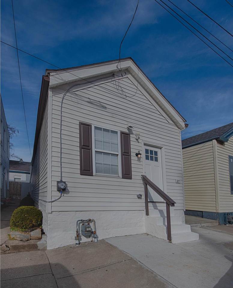 27 12th Street - Photo 1