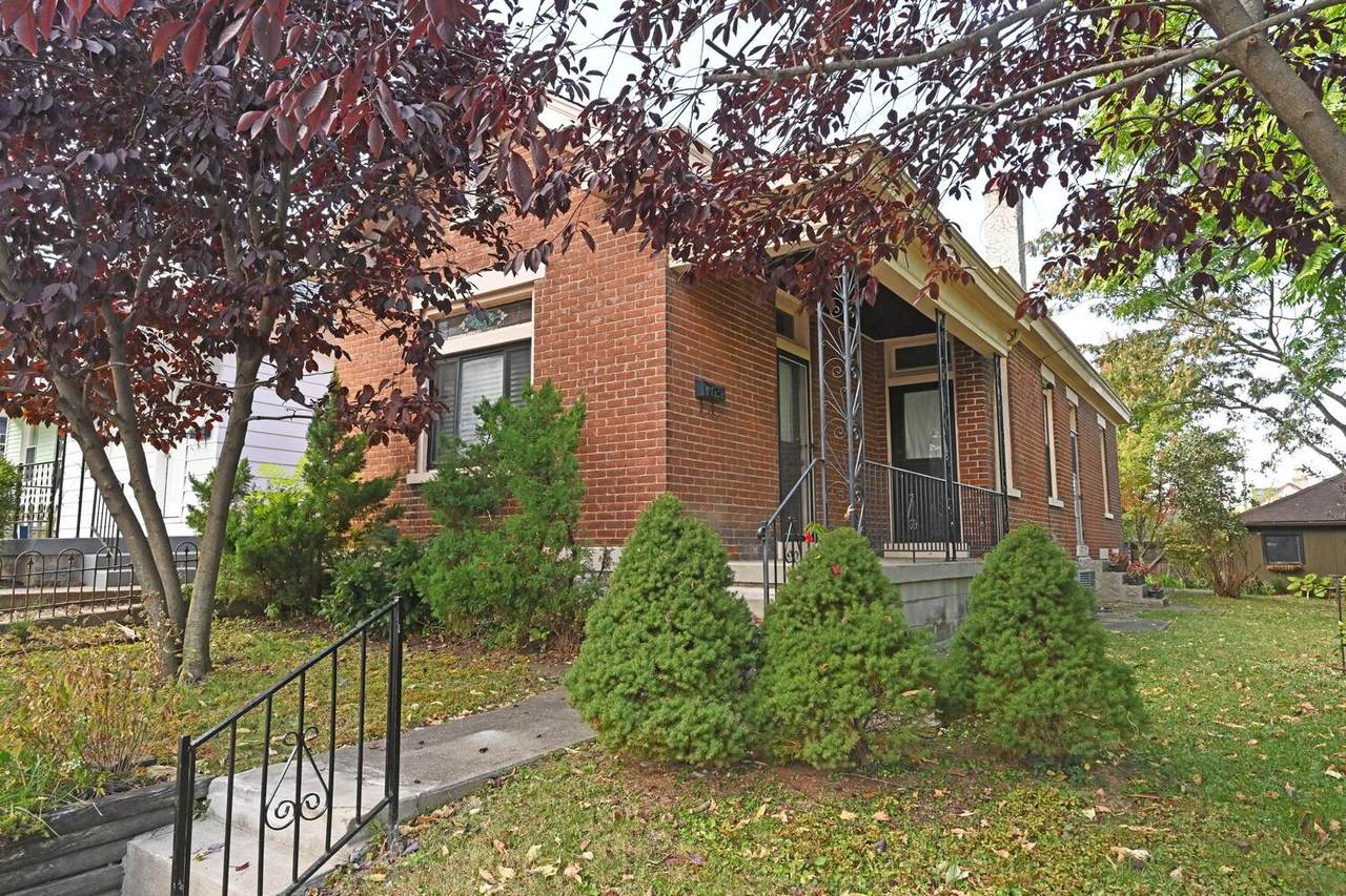 422 22nd Street - Photo 1