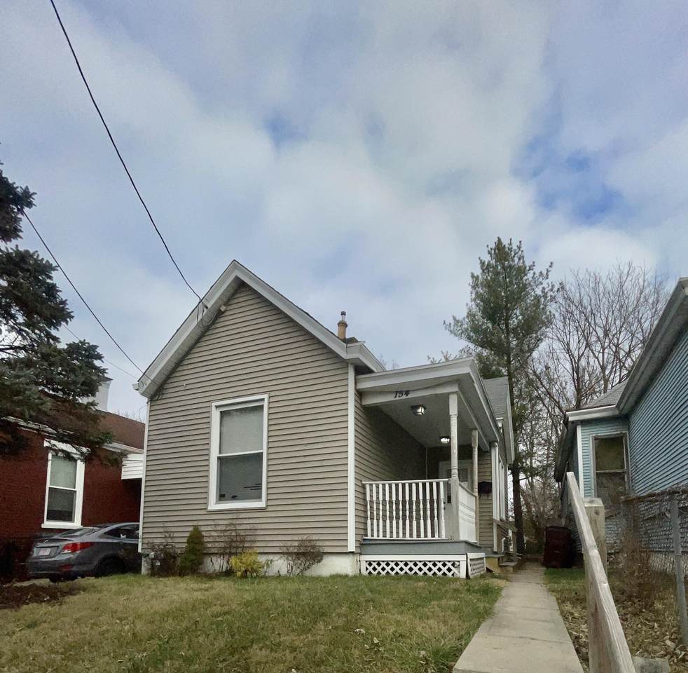 154 43rd Street - Photo 1