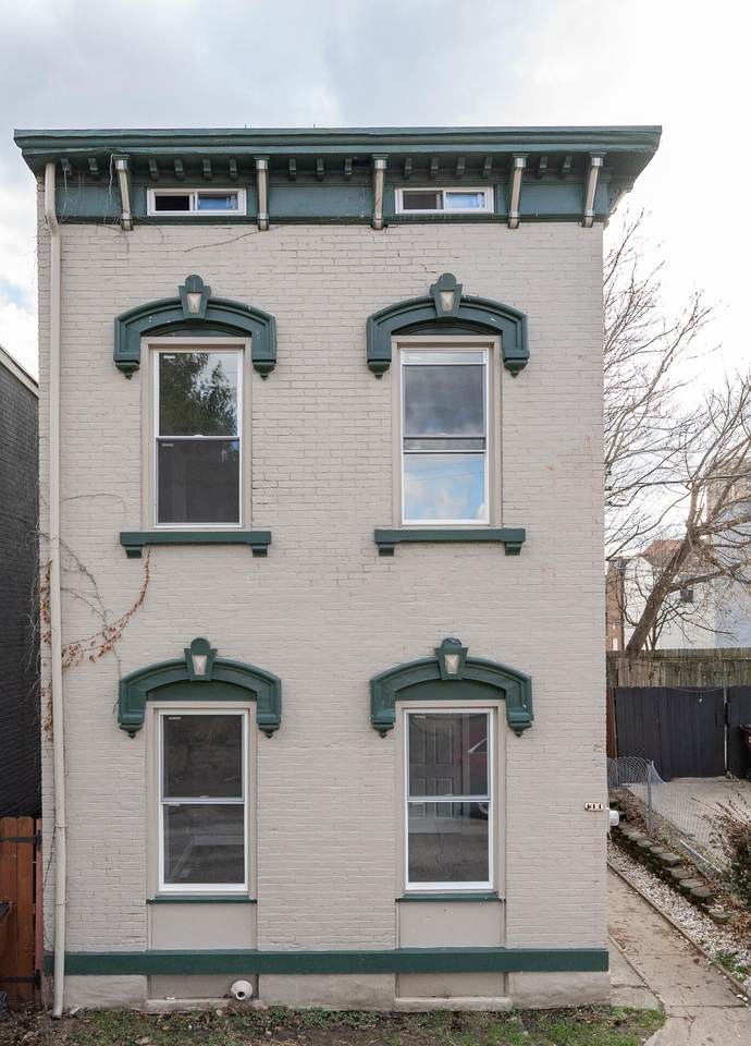 111 9th Street - Photo 1