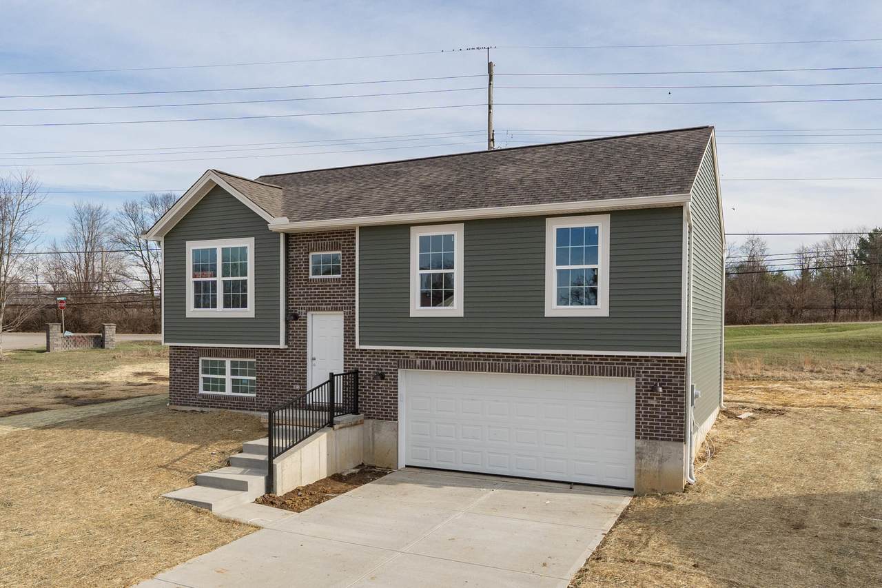 100 Sheffield Drive - Photo 1