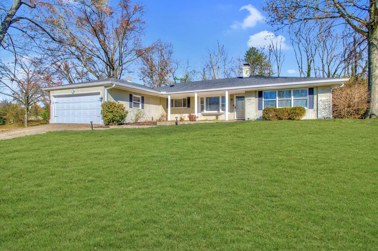 3050 Brookwood Circle - Photo 1