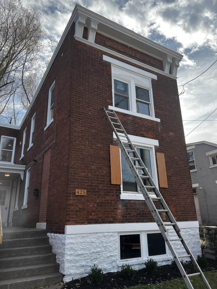 425 Lehmer Street - Photo 1