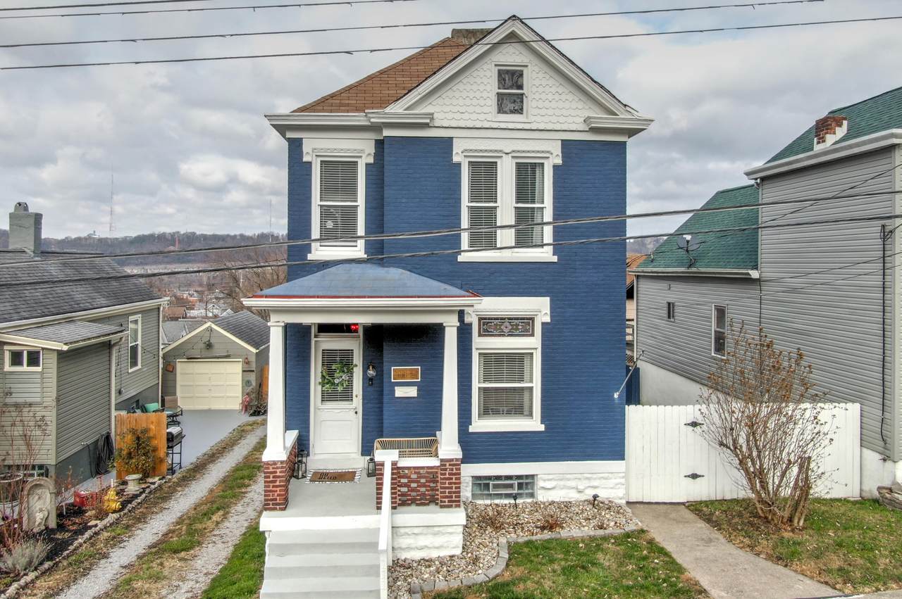 111 10th Avenue - Photo 1