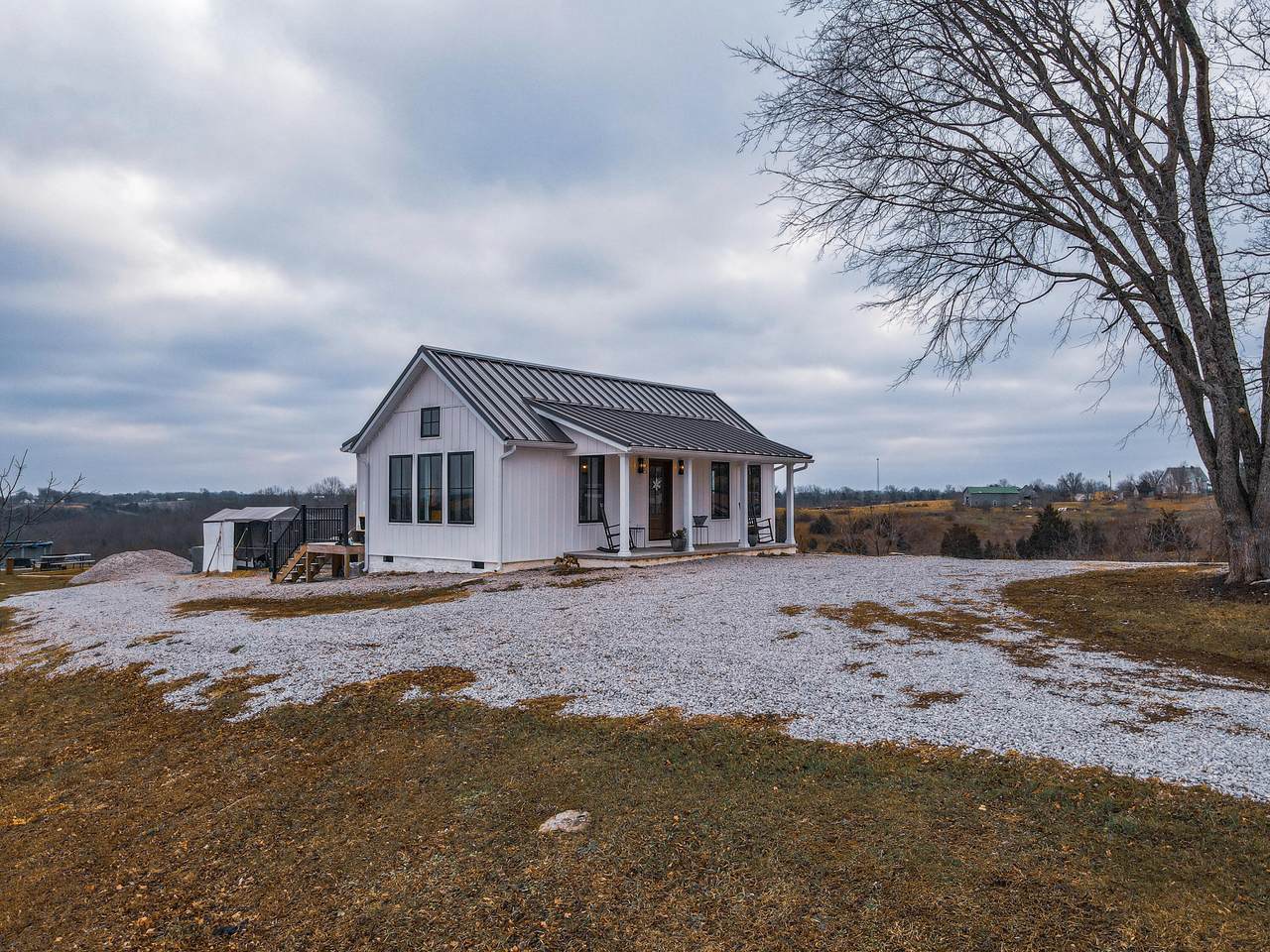 1292 Oakland Road - Photo 1
