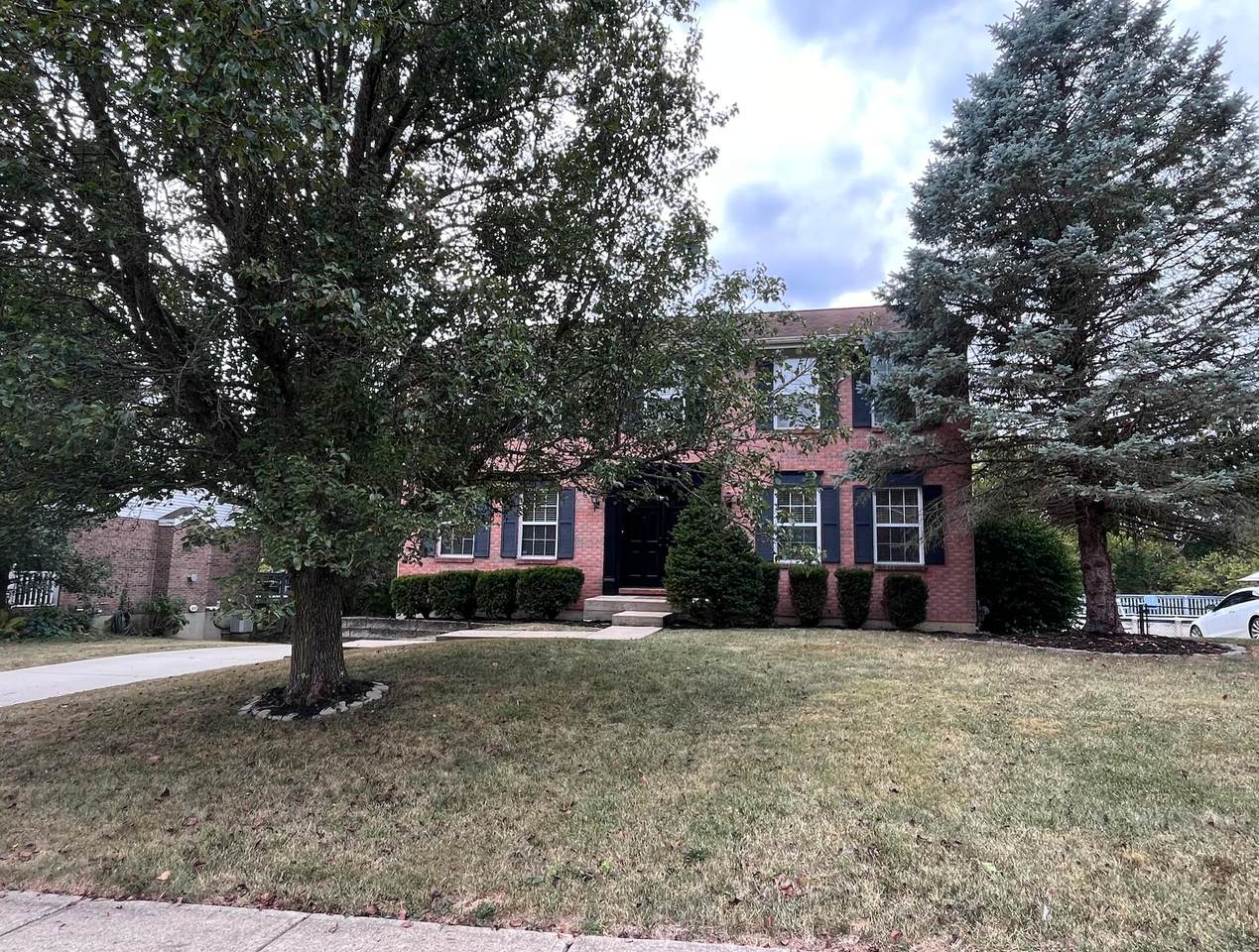 5366 Valleycreek Drive - Photo 1