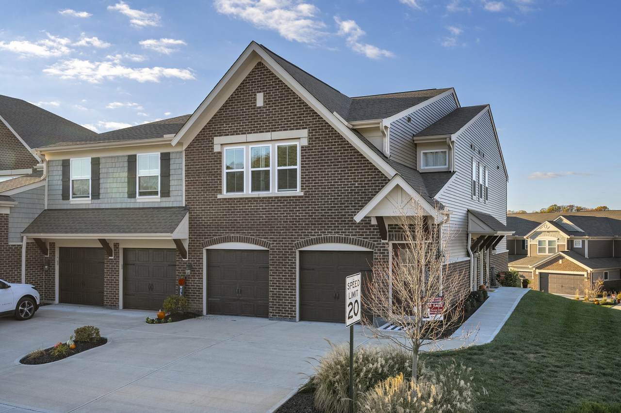 7566 Woodhaven Court - Photo 1