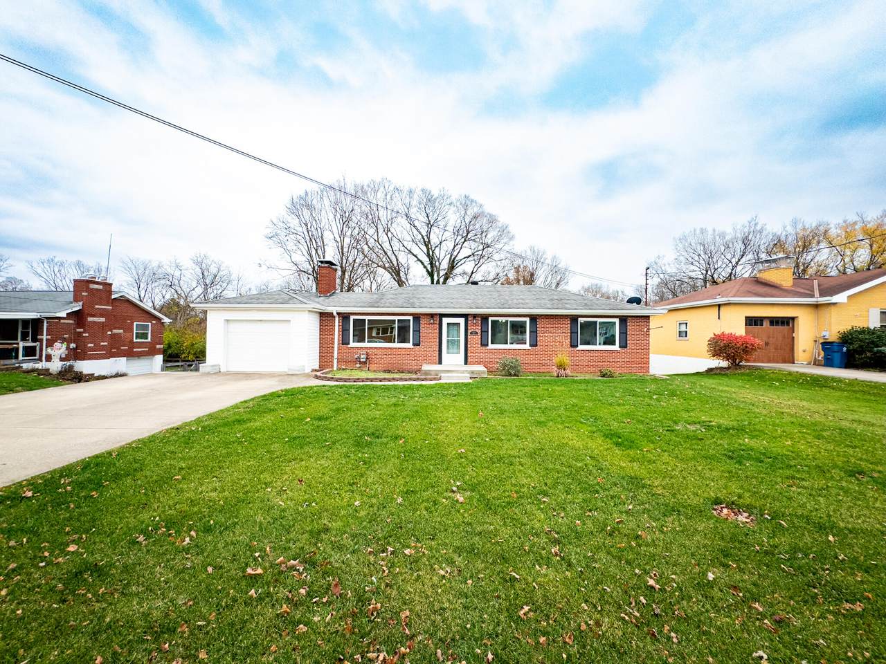 681 Meadow Lane - Photo 1