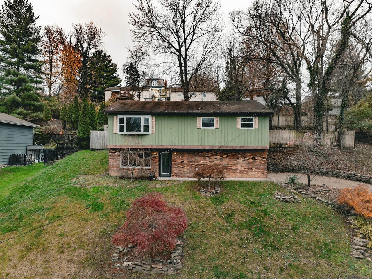 508 Belmont Road - Photo 1