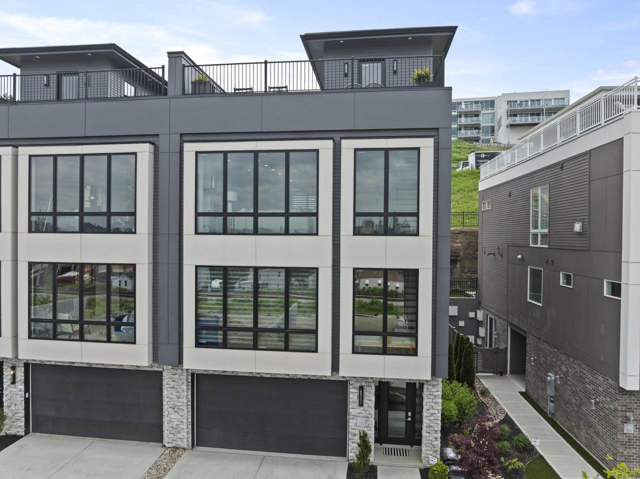 78 13th Street - Photo 1
