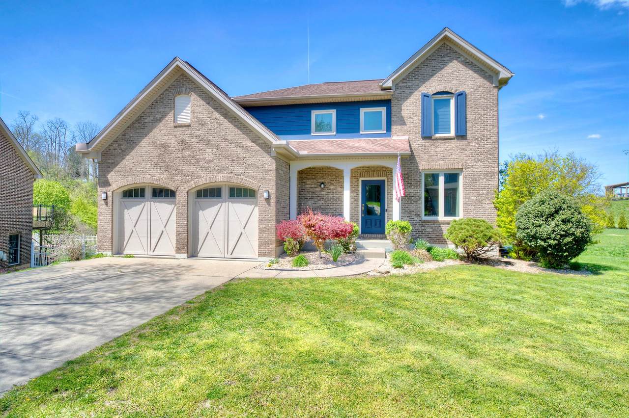 550 Scenic Drive - Photo 1