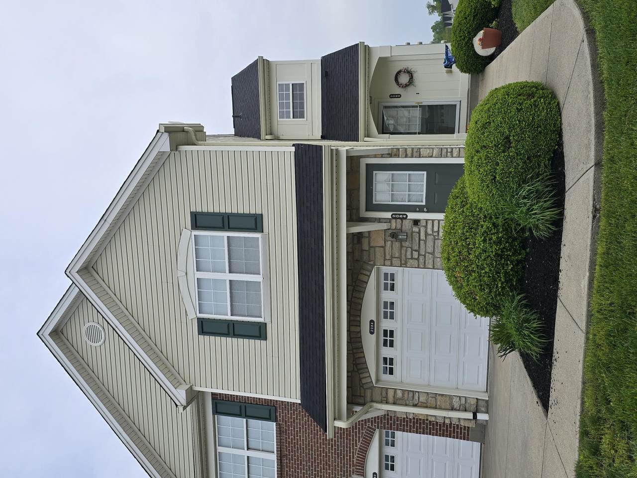2084 Divot Drive - Photo 1