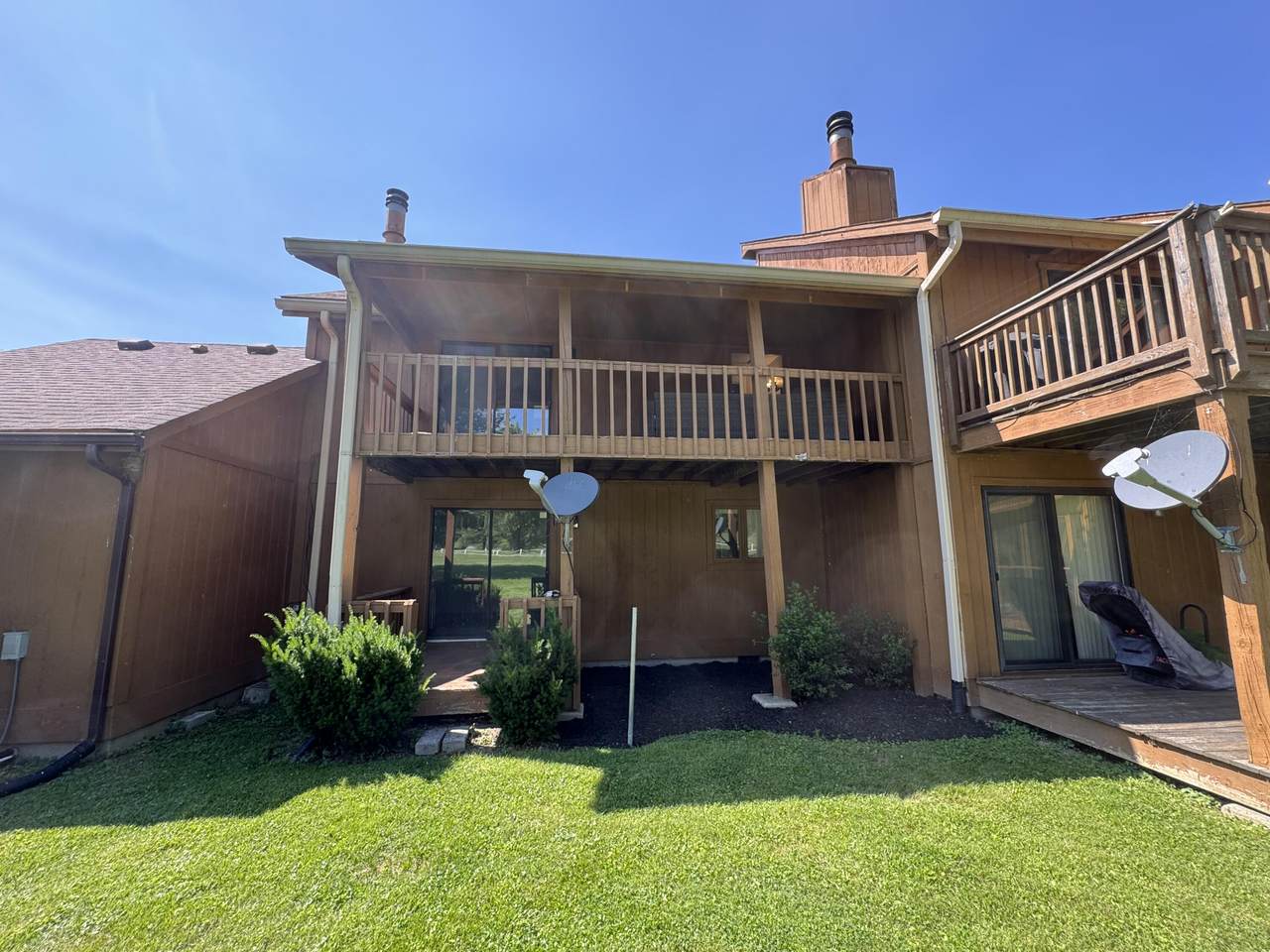 735 Inverness Road - Photo 1