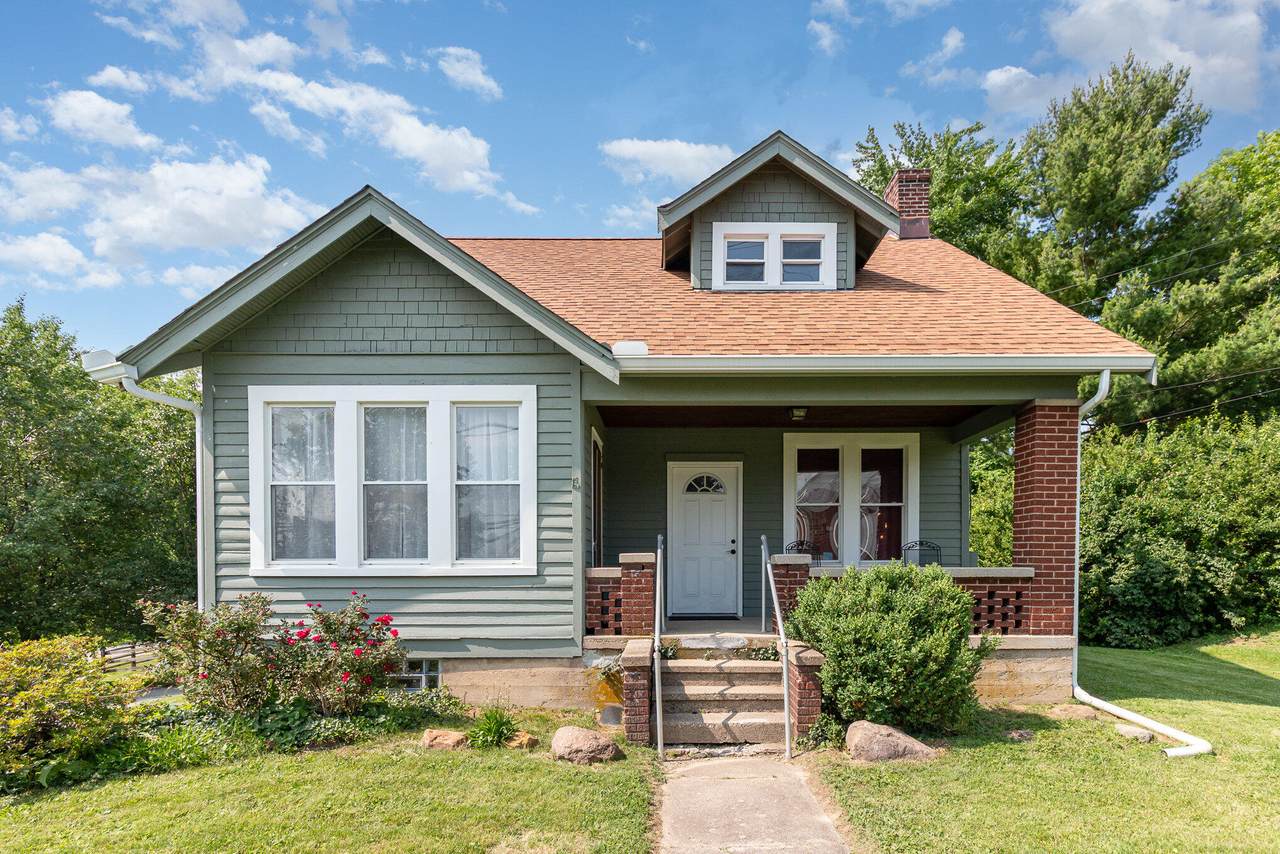 3032 Washington Street - Photo 1