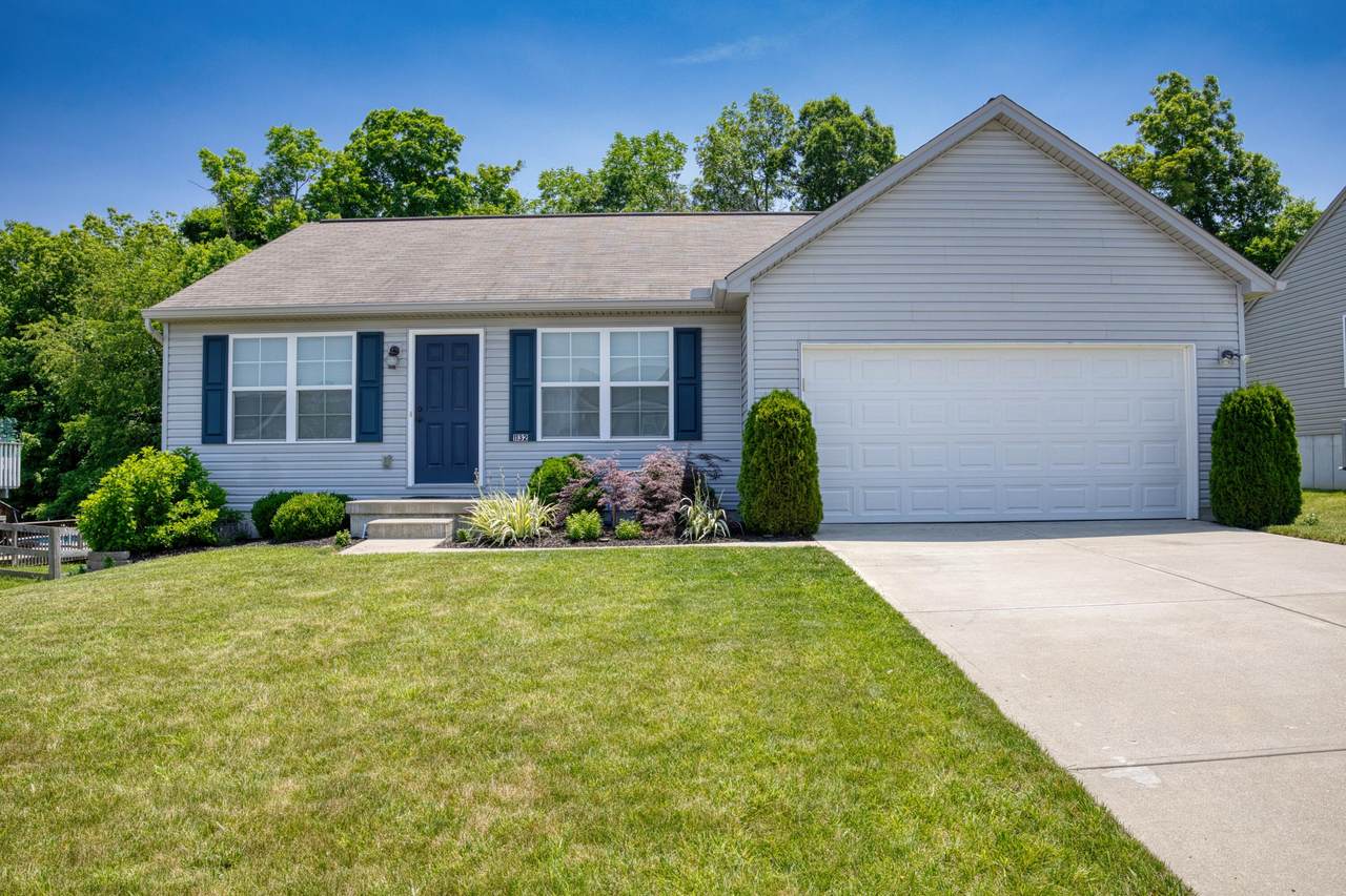 1132 Gemstone Pointe Drive - Photo 1