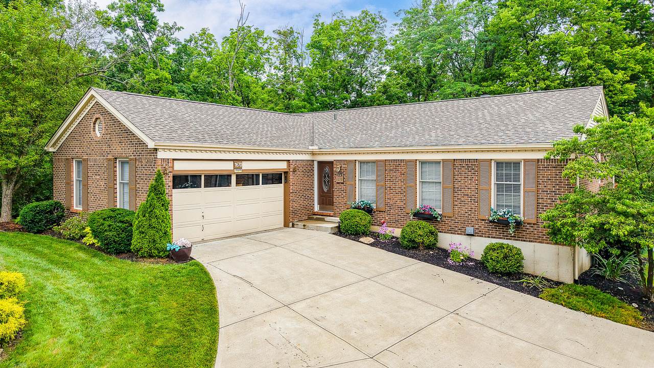 1670 Brierwood Court - Photo 1