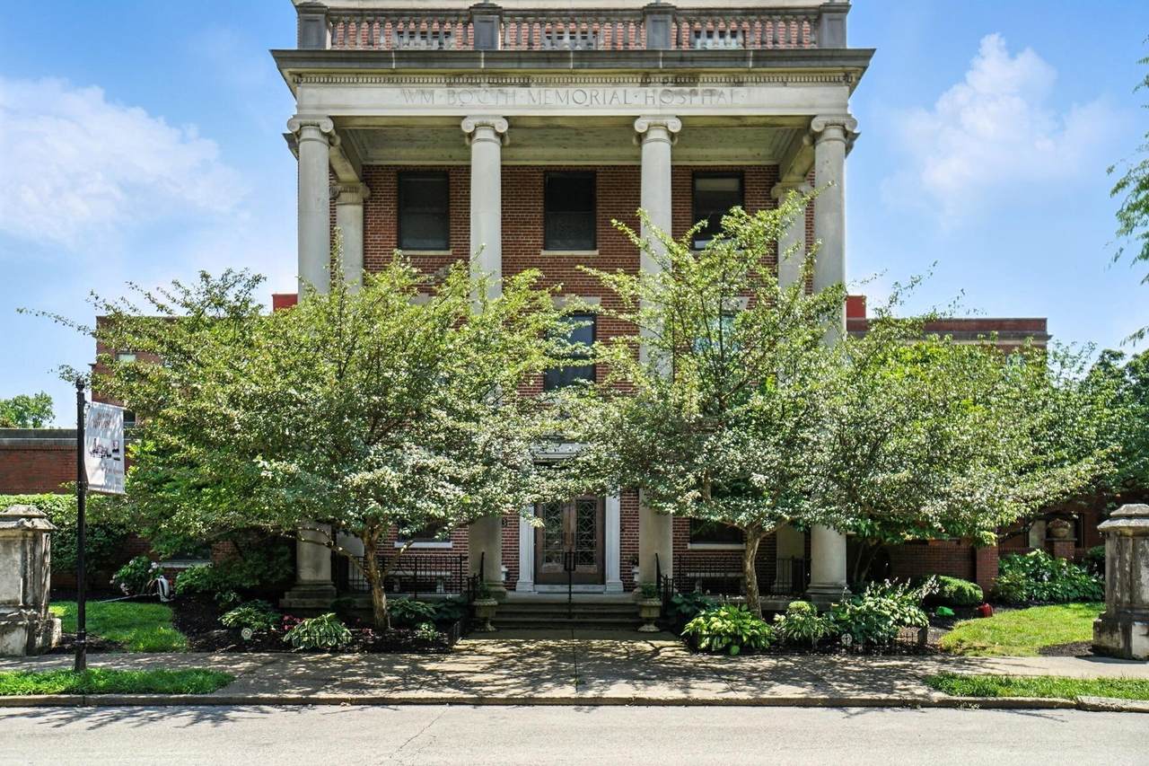 323 2nd Street - Photo 1