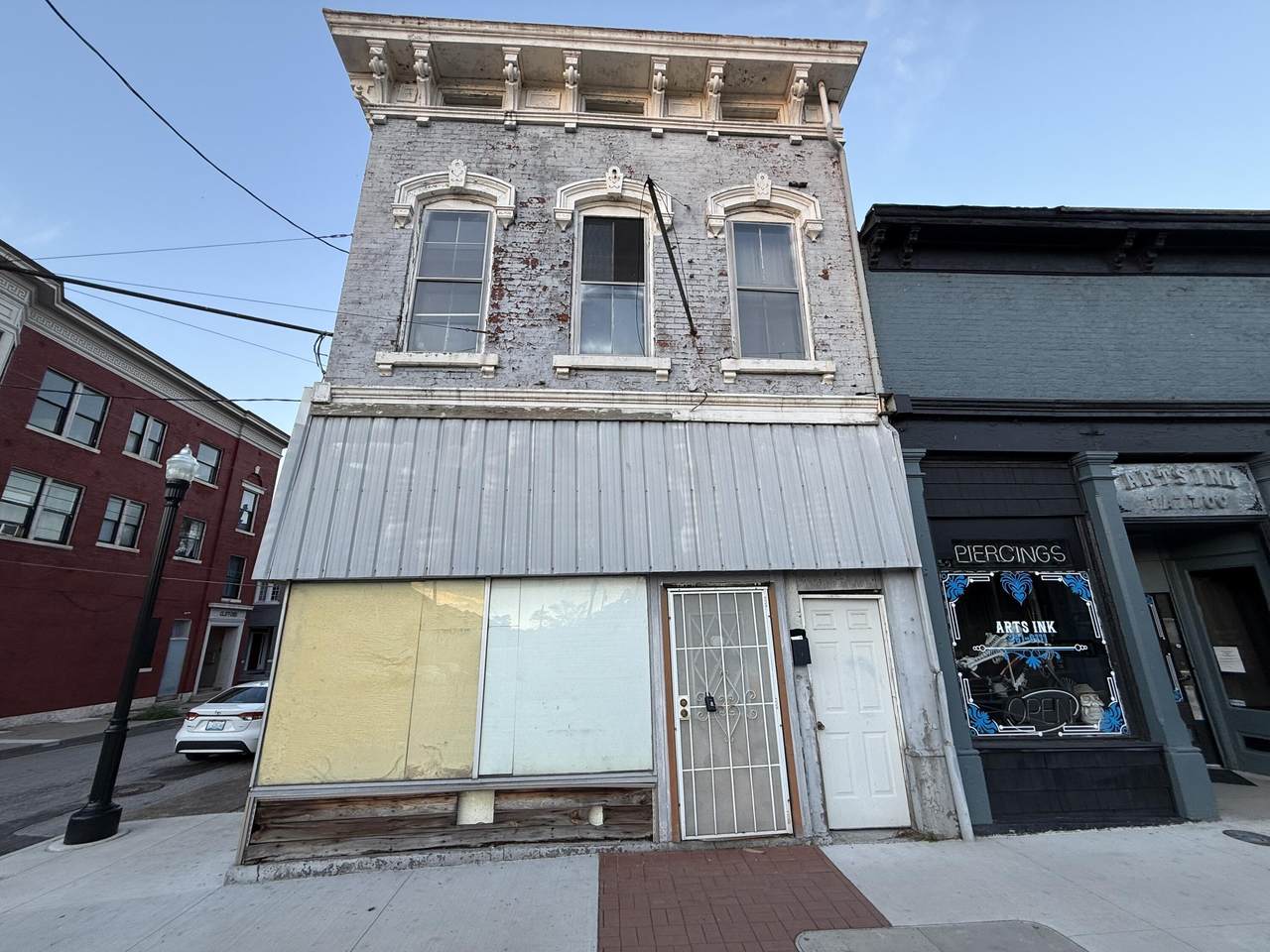 1002 Madison Avenue - Photo 1