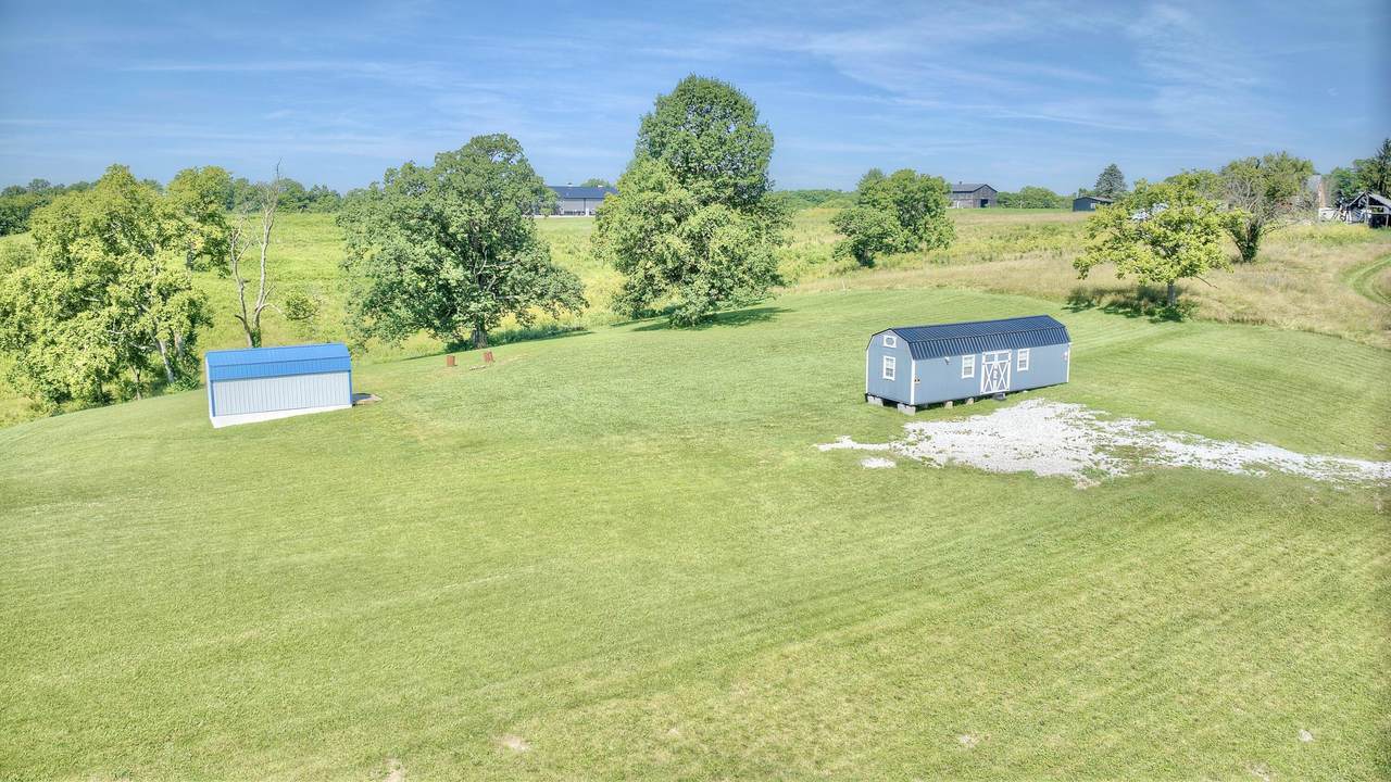 6068 Sparta Pike - Photo 1