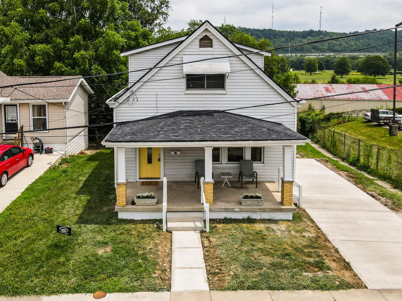 3920 Tracy Avenue - Photo 1
