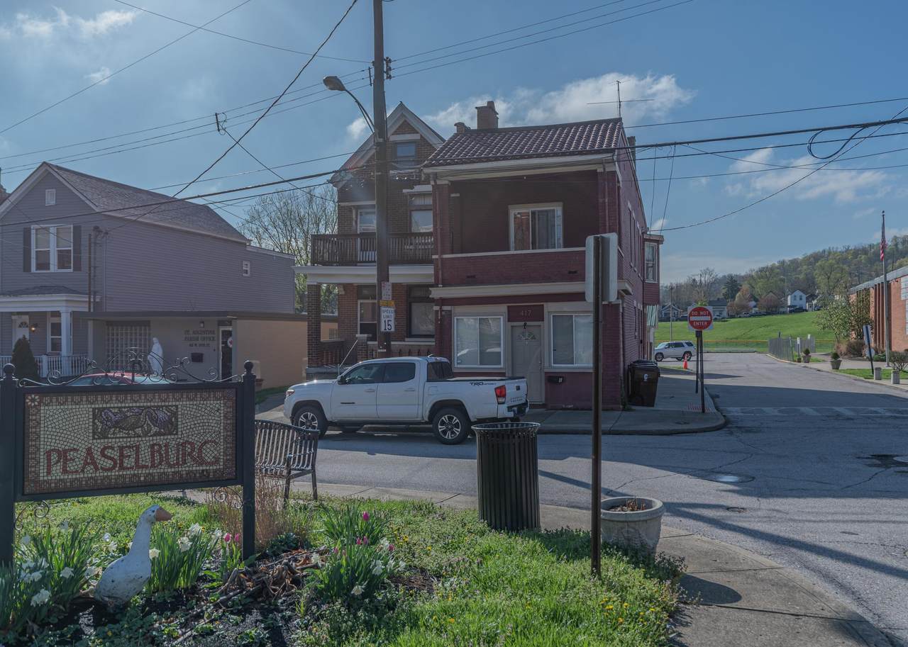 417 19th Street - Photo 1