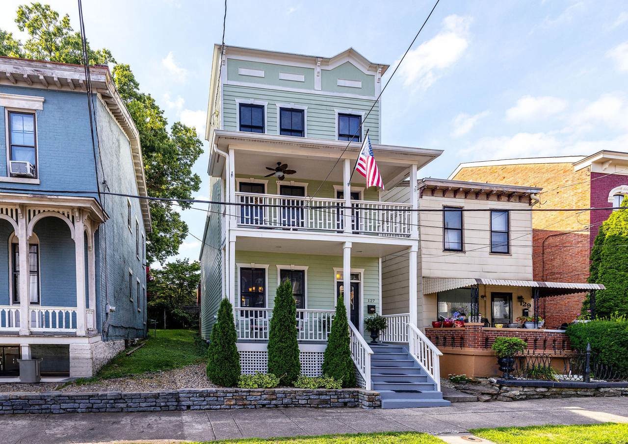 127 10th Street - Photo 1