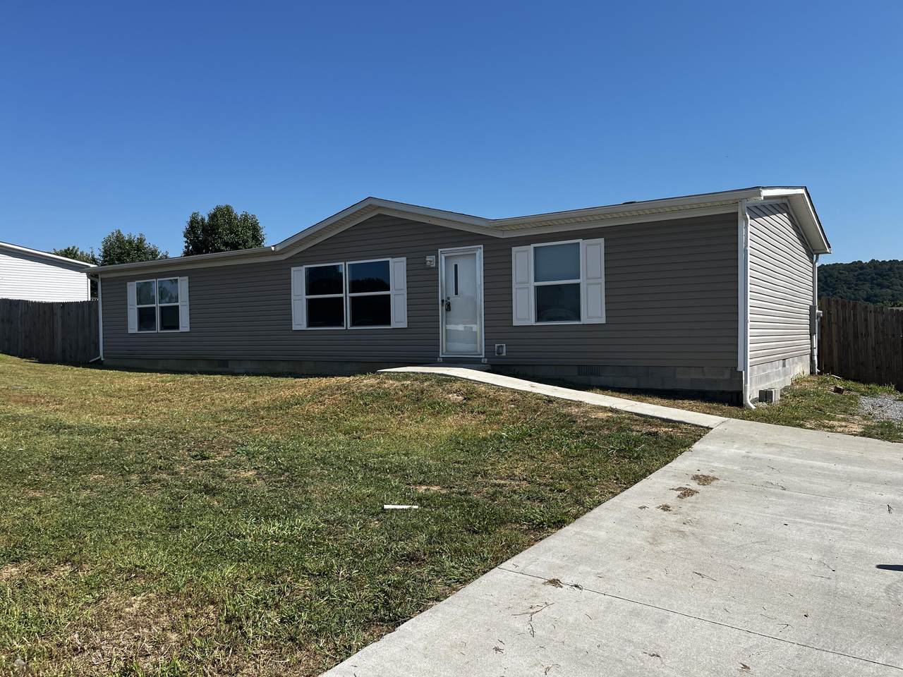 14 Robert Street - Photo 1