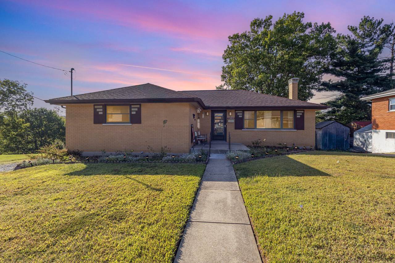 33 Shaw Drive - Photo 1