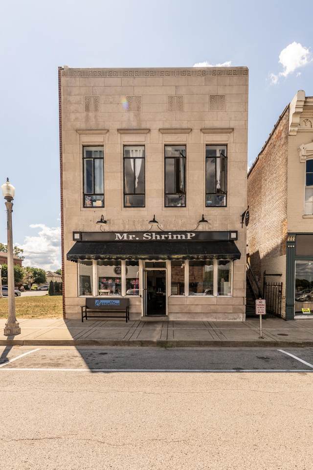 422 Main Street - Photo 1