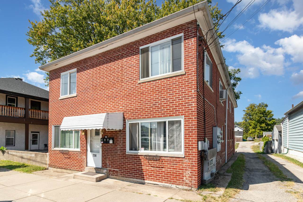 714 35th Street - Photo 1