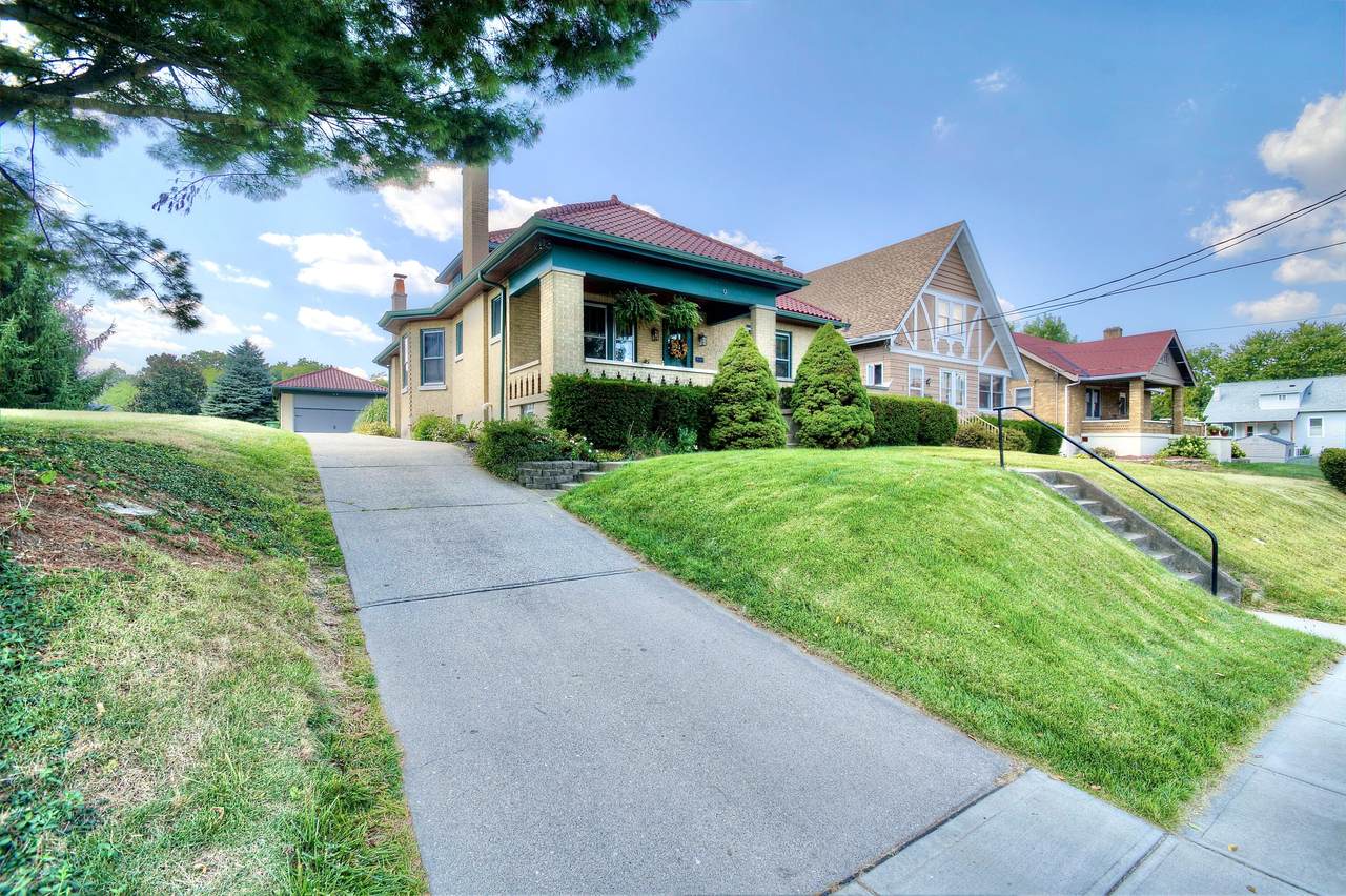 9 Virginia Avenue - Photo 1