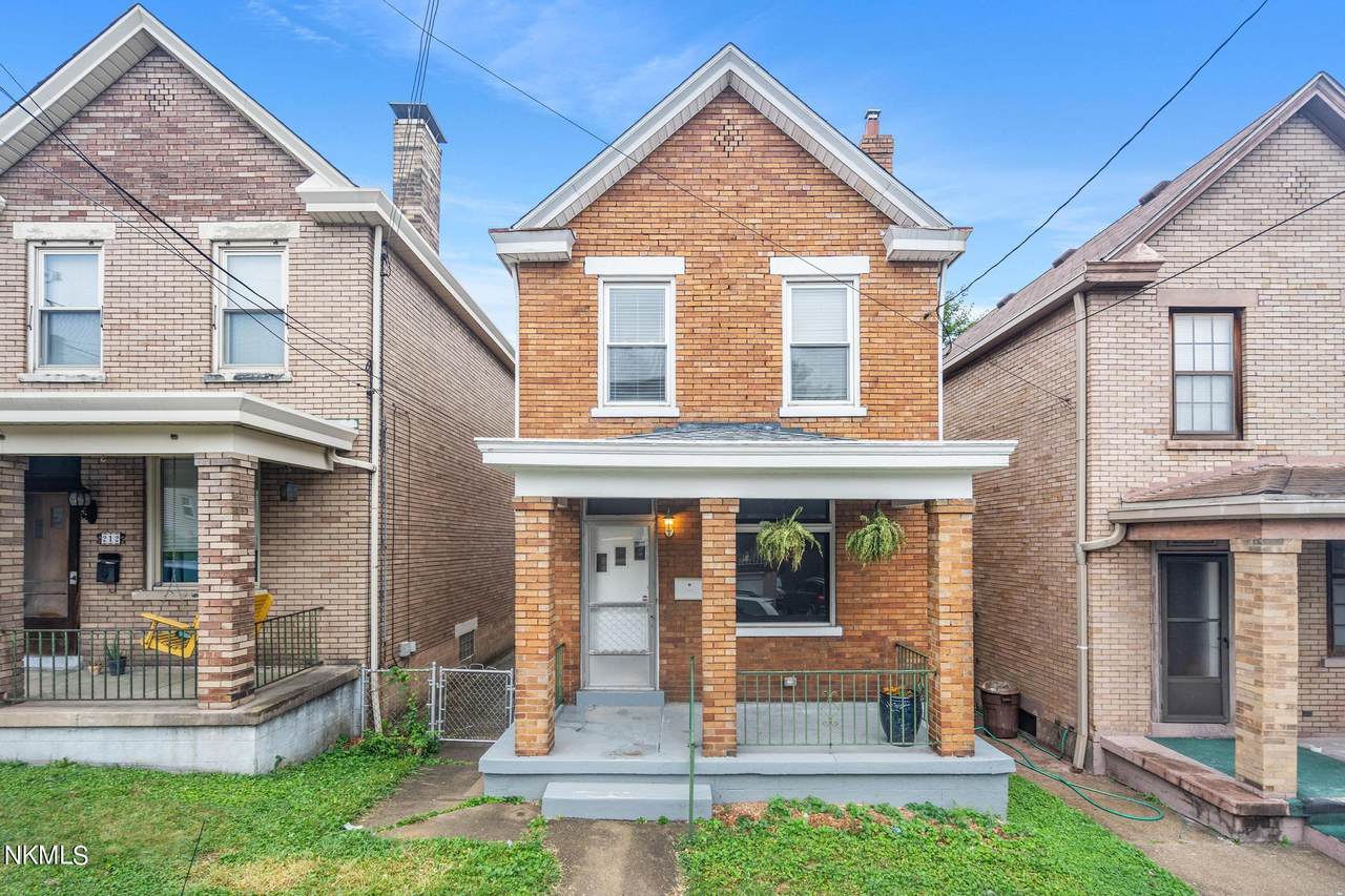 210 Lafayette Avenue - Photo 1