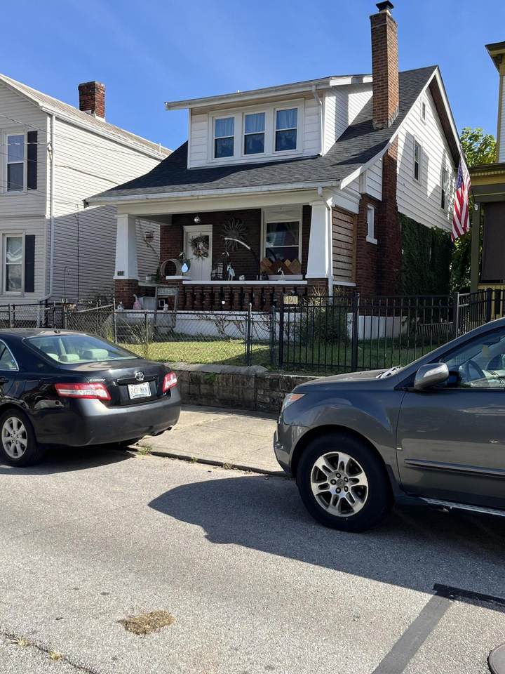 422 4th Avenue - Photo 1