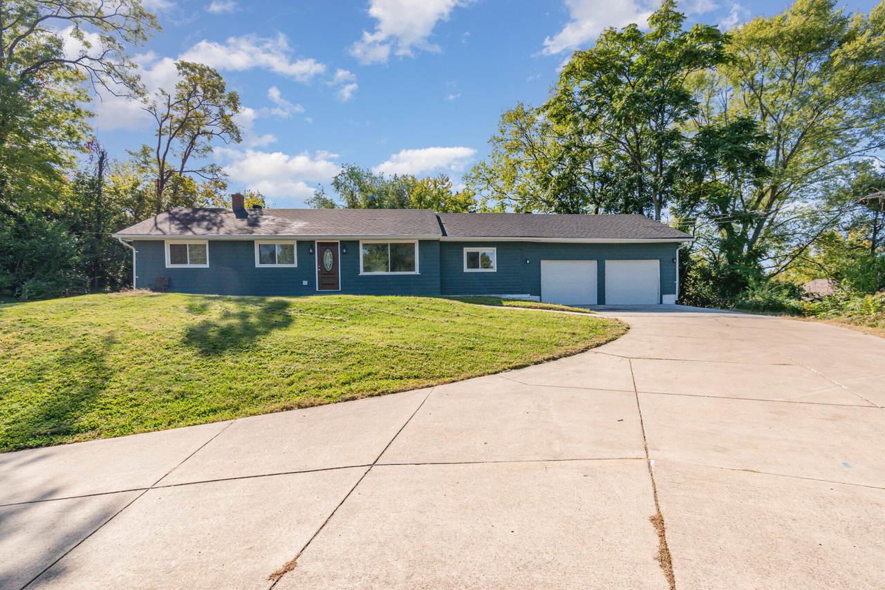 1007 Stevenson Road - Photo 1