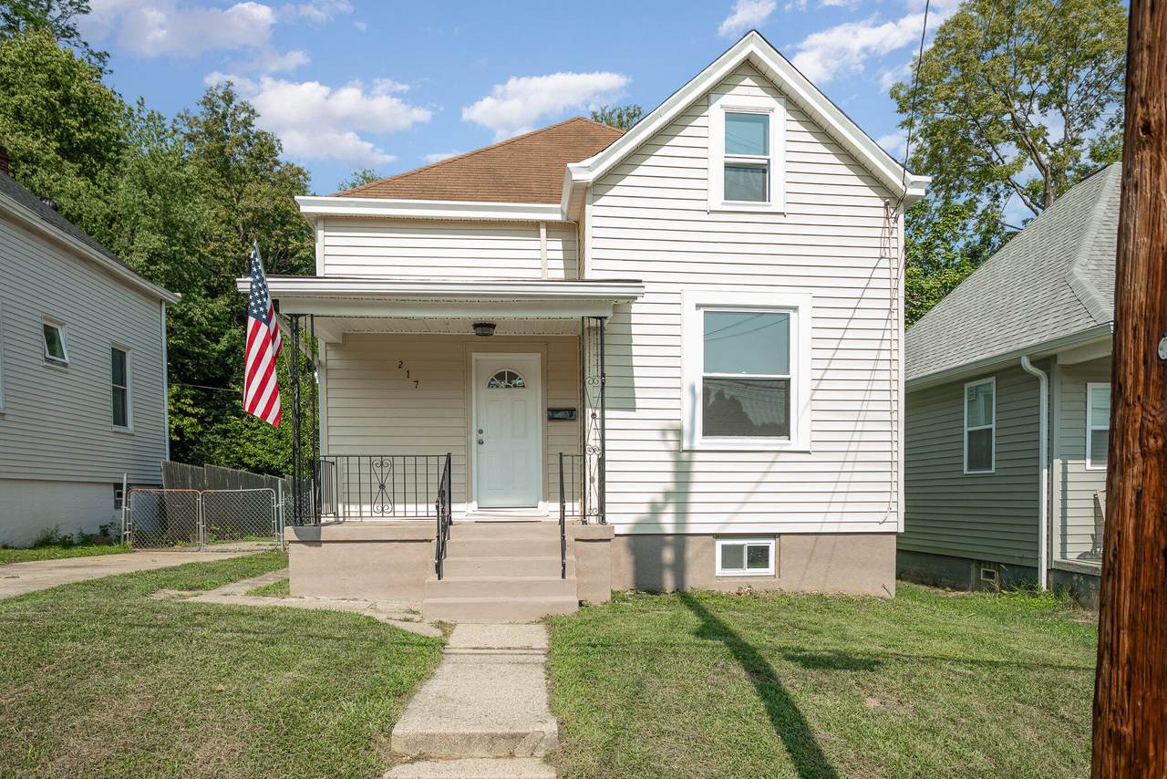 217 Montclair Avenue - Photo 1