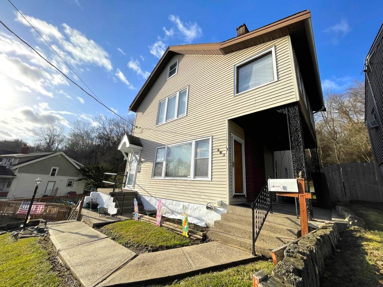 463 465 Hazen Street - Photo 1