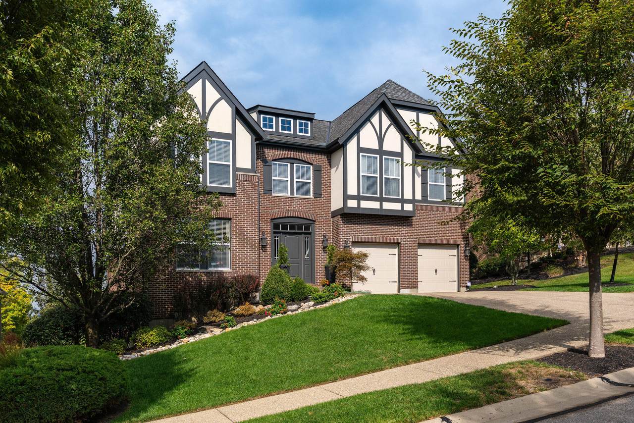 49 Villagrande Boulevard - Photo 1