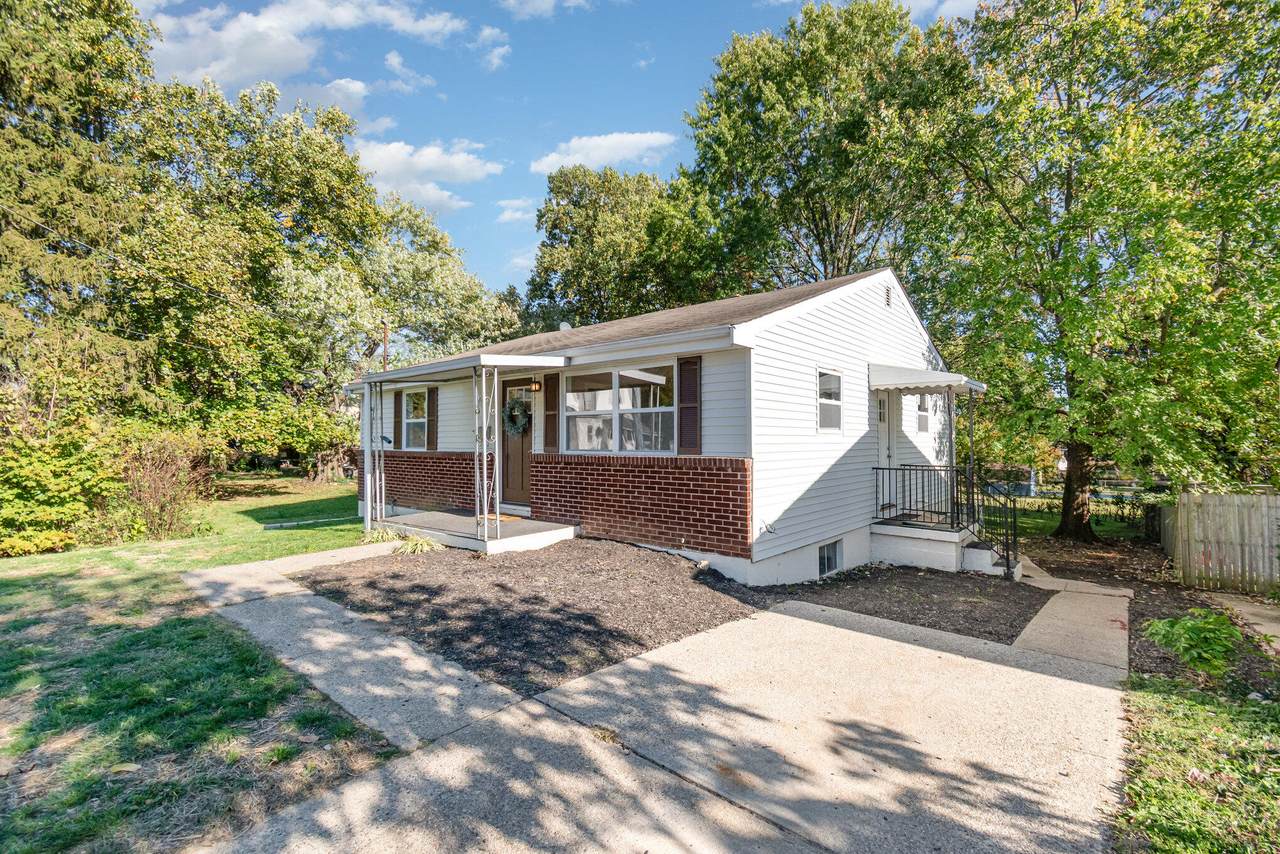 3213 Riggs Avenue - Photo 1