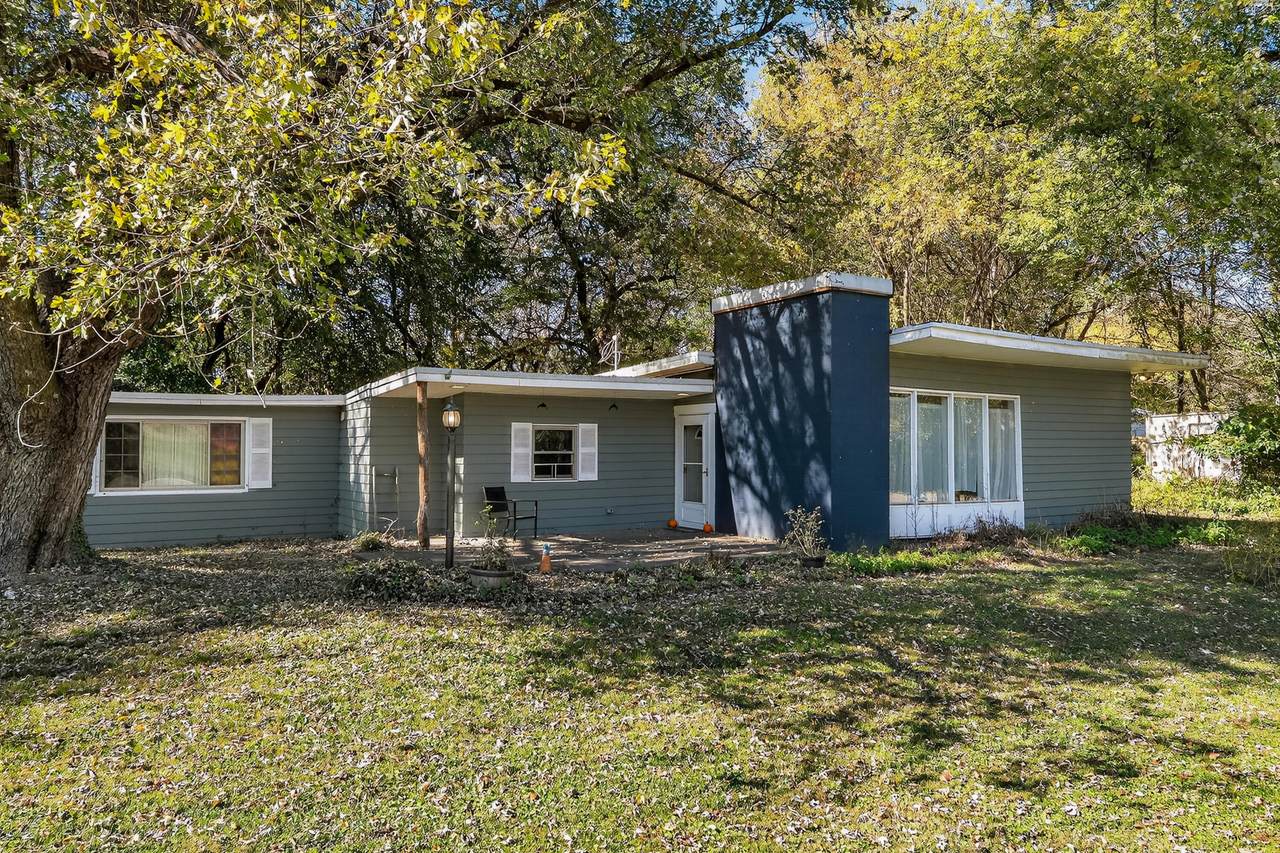 3453 Belleview Road - Photo 1