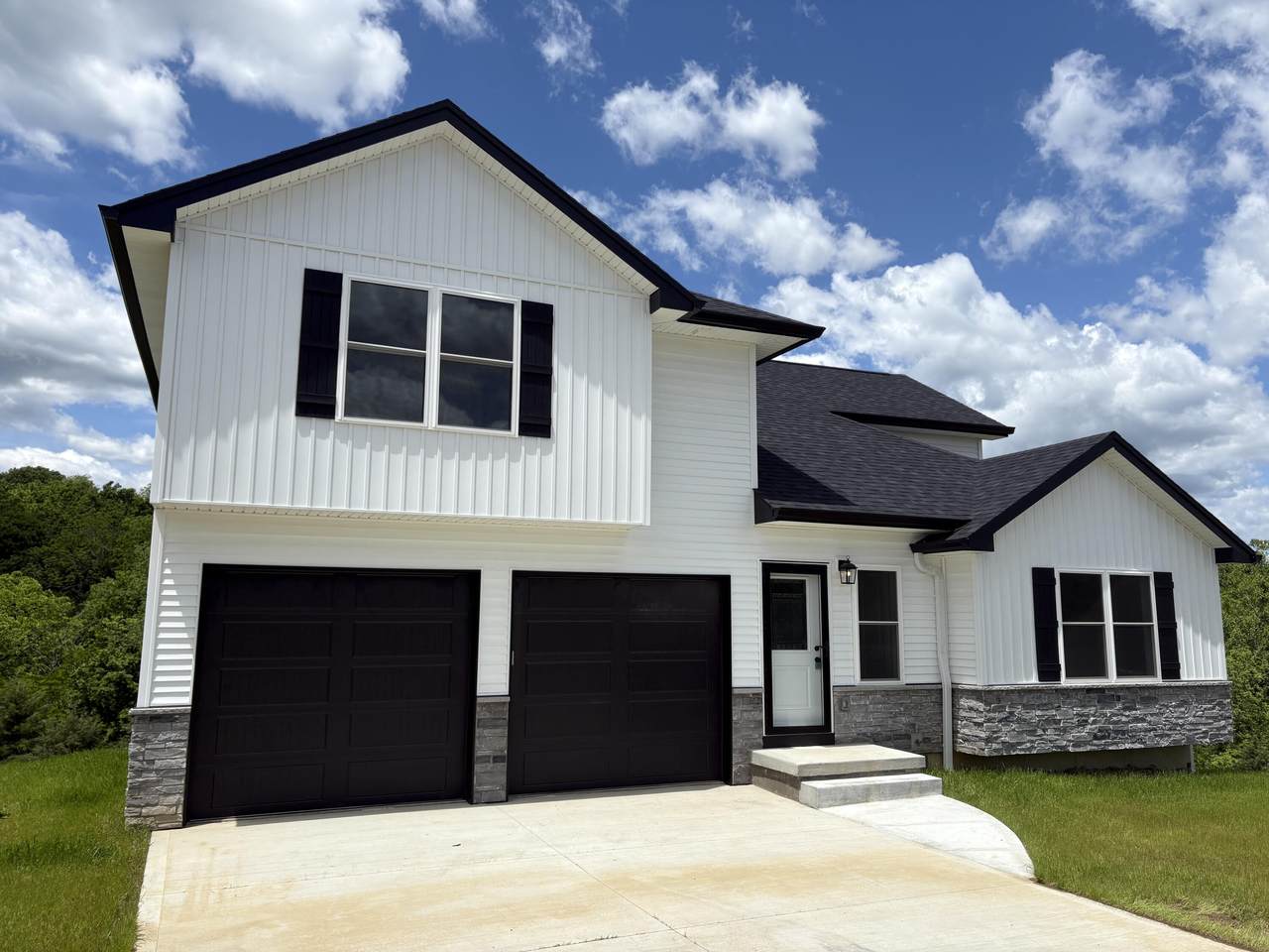 160 Saddlebrook Lane - Photo 1