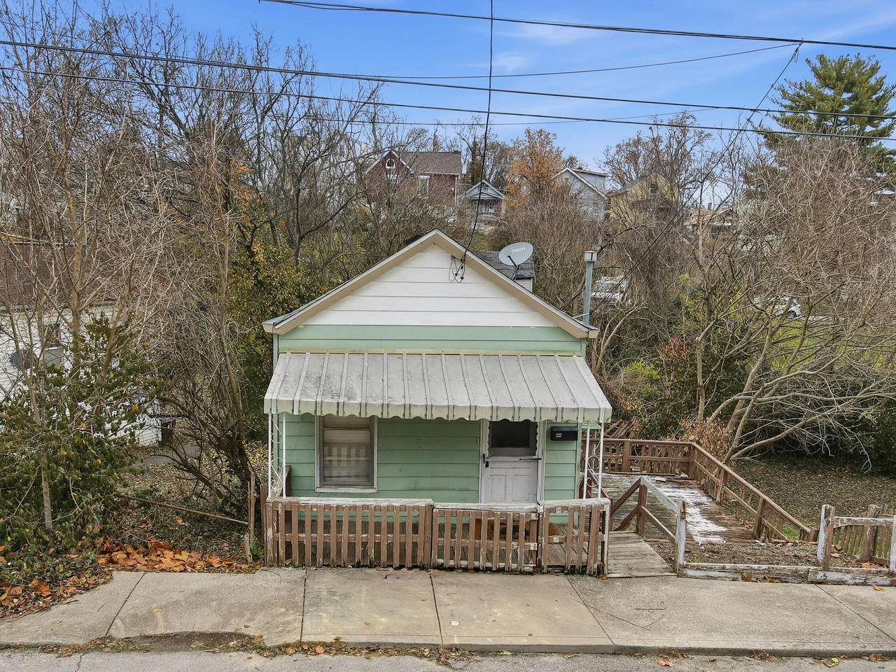 1222 John Street - Photo 1