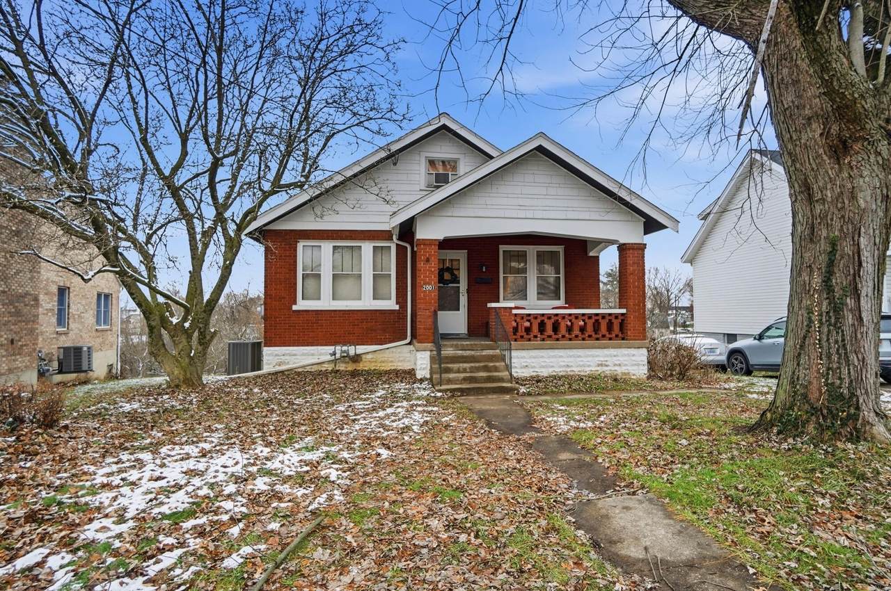 2001 Alexandria Pike - Photo 1