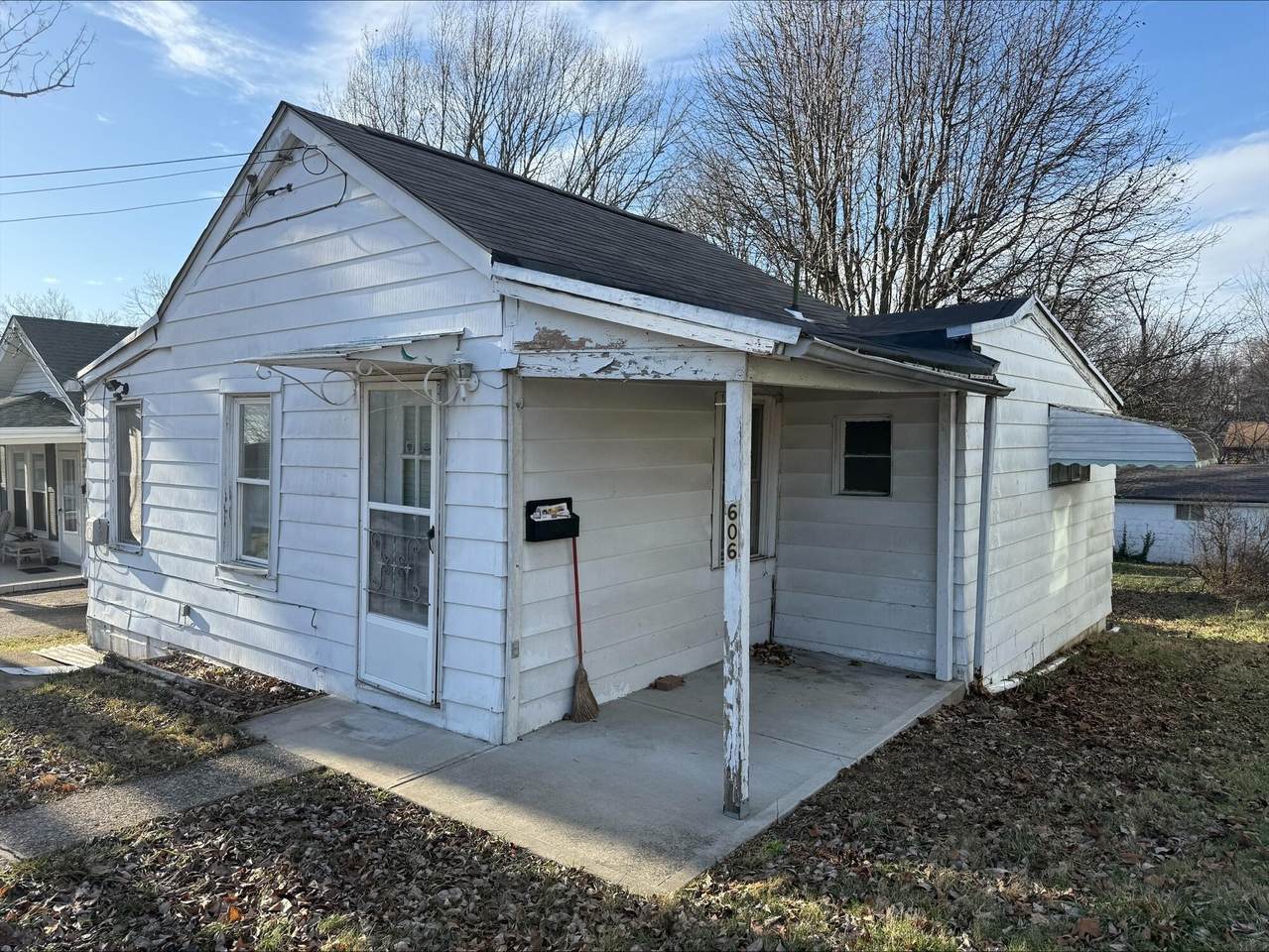 606 Willow Street - Photo 1