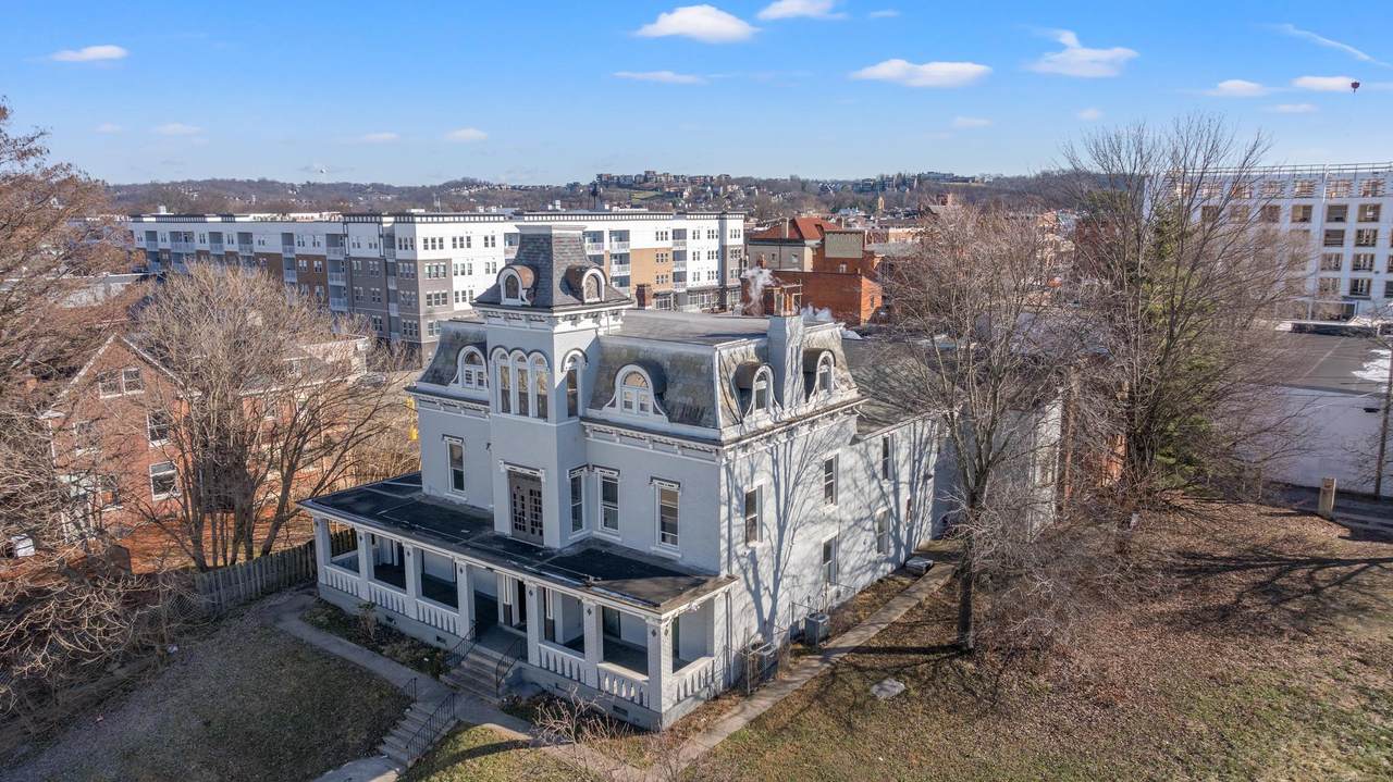 24 3rd Street - Photo 1