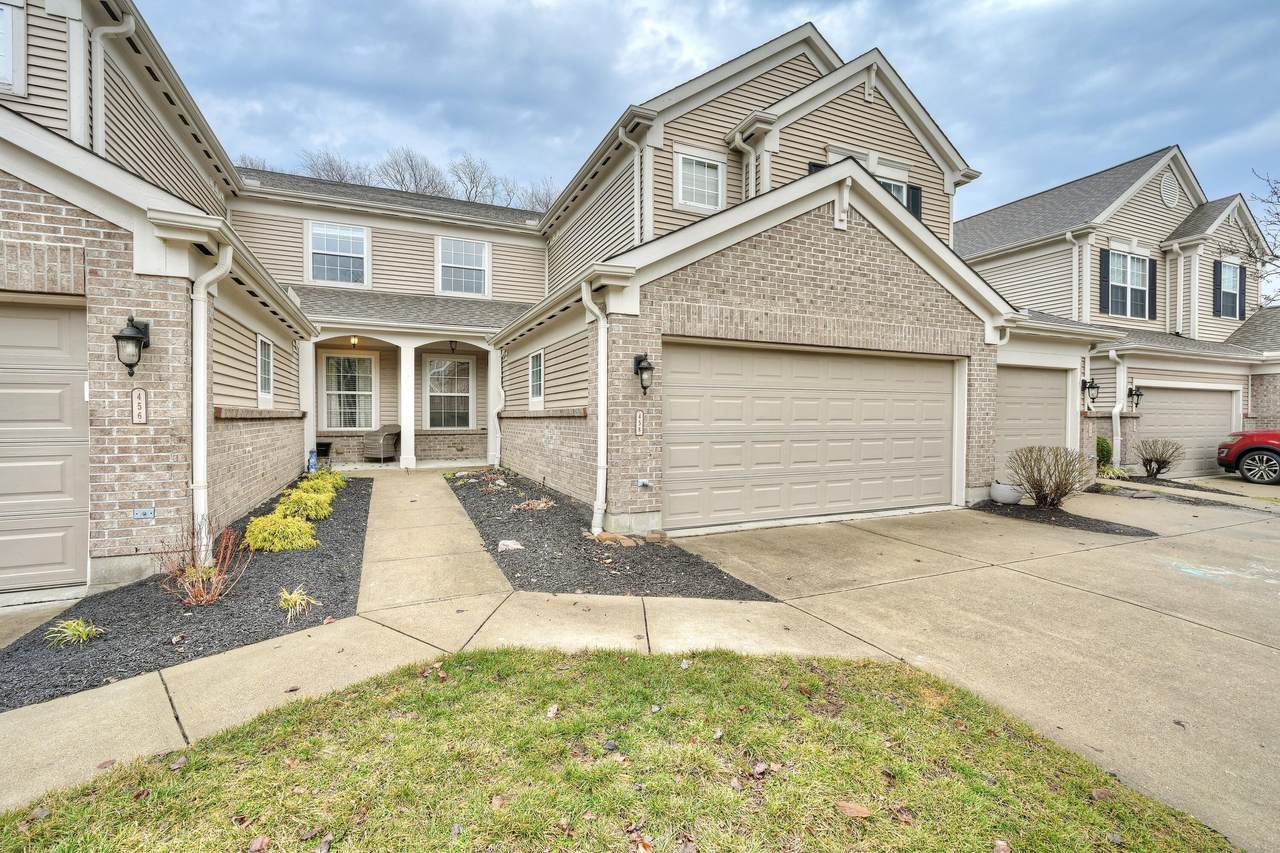 458 Pinnacle Way - Photo 1