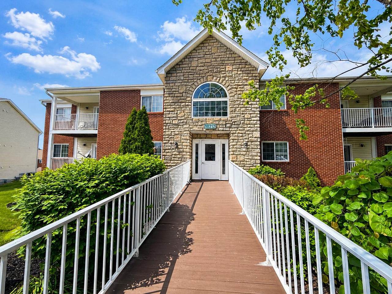 10212 Crossbow Court - Photo 1