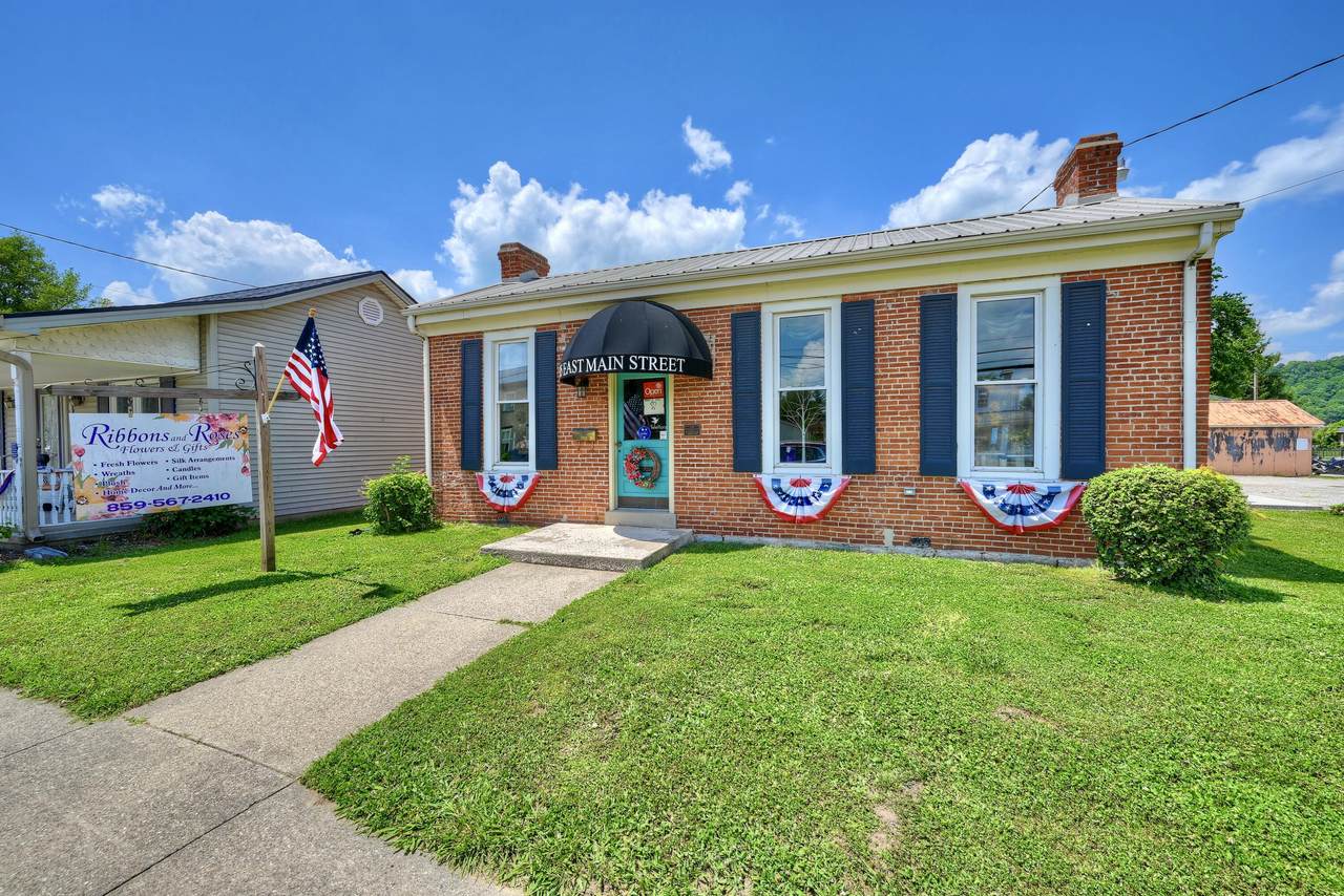 105 Main Street - Photo 1