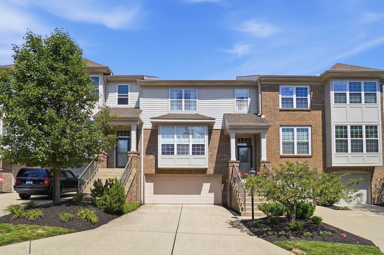 542 Fincastle Lane - Photo 1