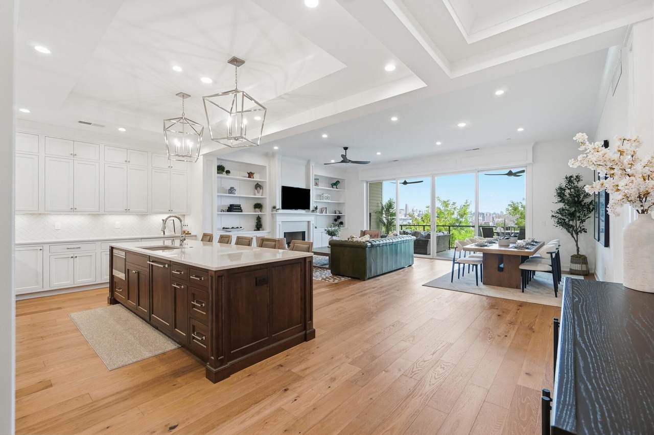 https://bt-photos.global.ssl.fastly.net/nkmls/1280_boomver_1_645439-2.jpg